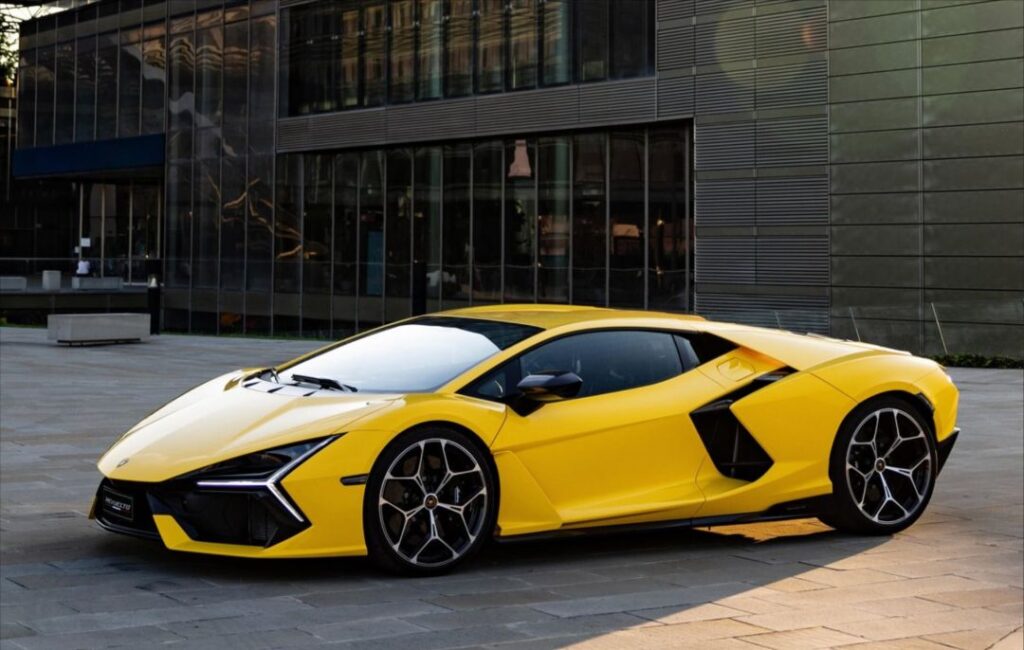 Lamborghini-Revuelto-1024x650 Top 10 Cars in the World (2025)